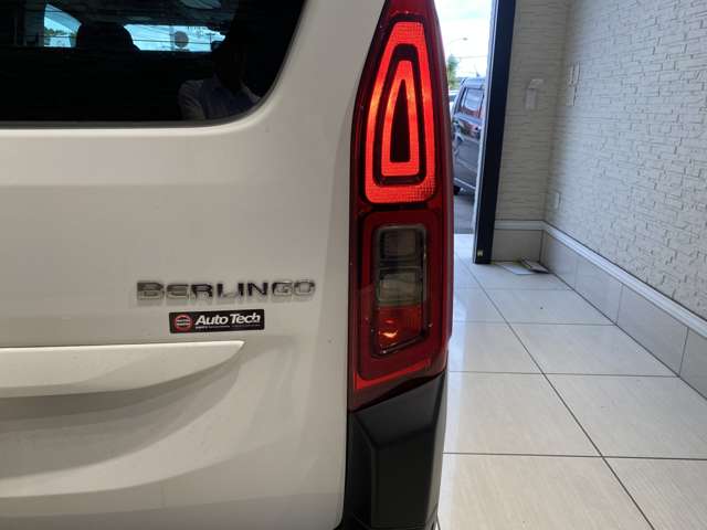 シトロエン ベルランゴ シャイン ＸＴＲパック ディーゼルターボ R3年 (九州・沖縄) 99