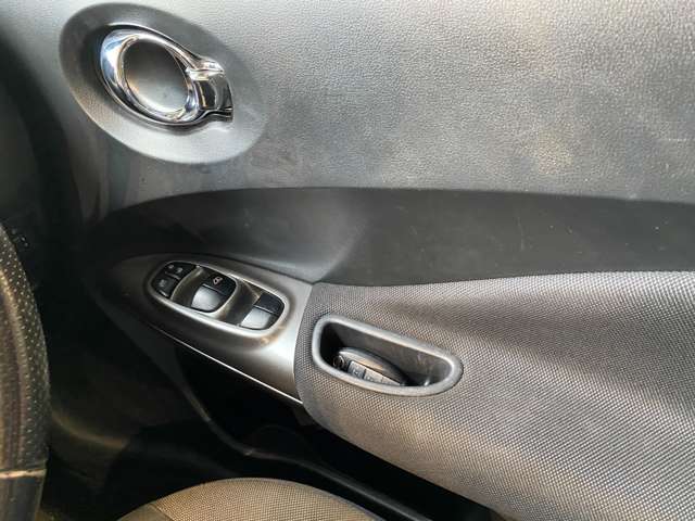 日産 ジューク １．５ １５ＲＸ タイプＶ H26年 (九州・沖縄) 99