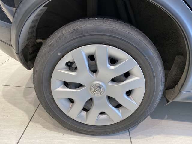 日産 ジューク １．５ １５ＲＸ タイプＶ H26年 (九州・沖縄) 99