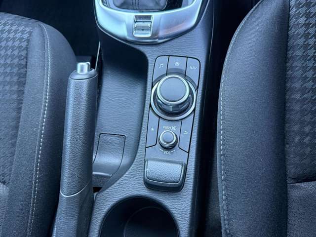 マツダ デミオ １．５ １５Ｓ R1年 (近畿) 99