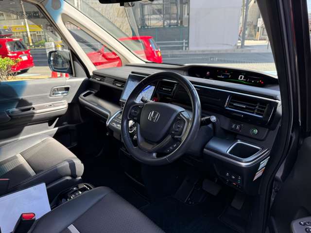 ホンダ ステップワゴン　ハイブリッド ２．０ スパーダ ハイブリッド Ｇ ＥＸ ホンダセンシング R1年 (近畿) 99