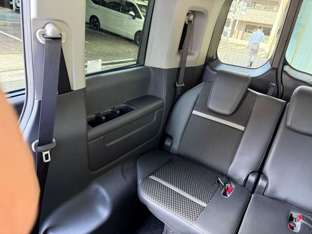 ホンダ ステップワゴン　ハイブリッド ２．０ スパーダ ハイブリッド Ｇ ＥＸ ホンダセンシング R1年 (近畿) 99