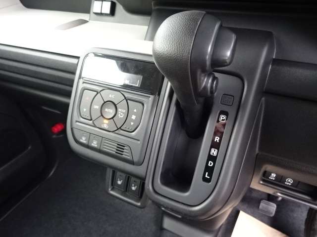 スズキ スペーシア ６６０ ハイブリッド Ｘ R5年 (関東) 99