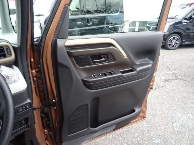 スズキ スペーシア ６６０ ハイブリッド Ｘ R5年 (関東) 99