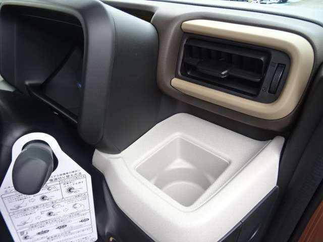 スズキ スペーシア ６６０ ハイブリッド Ｘ R5年 (関東) 99