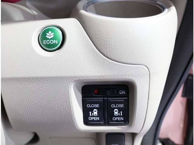 ホンダ Ｎ　ＢＯＸ ６６０ Ｇ ＳＳパッケージ H28年 (関東) 99