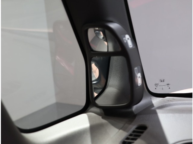 ホンダ Ｎ　ＢＯＸ ６６０ Ｇ ＳＳパッケージ H28年 (関東) 99