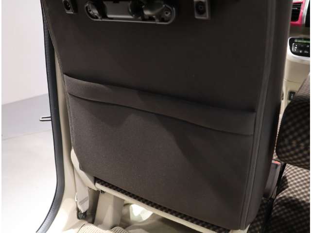 ホンダ Ｎ　ＢＯＸ ６６０ Ｇ ＳＳパッケージ H28年 (関東) 99