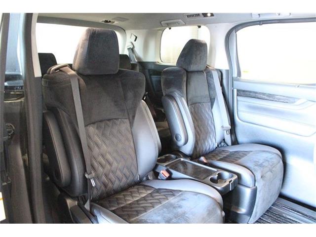 トヨタ アルファード　ハイブリッド ハイブリッド ２．５ ＳＲ Ｅ－ＦＯＵＲ ４ＷＤ H27年 (北海道) 99