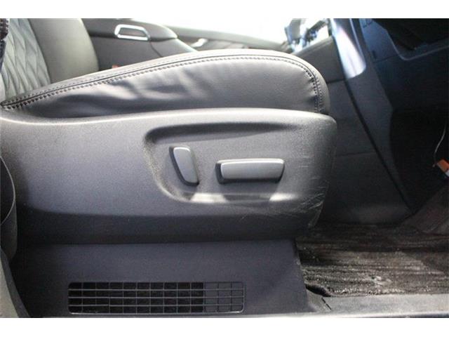 トヨタ アルファード　ハイブリッド ハイブリッド ２．５ ＳＲ Ｅ－ＦＯＵＲ ４ＷＤ H27年 (北海道) 99