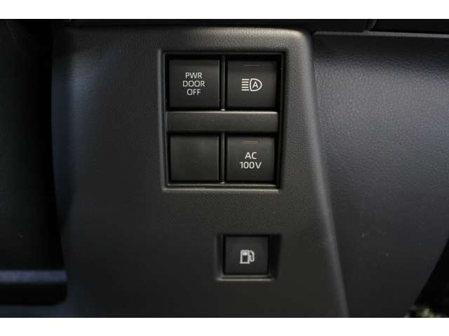 トヨタ アルファード　ハイブリッド ハイブリッド ２．５ Ｚ Ｅ－ＦＯＵＲ ４ＷＤ R6年 (北海道) 99