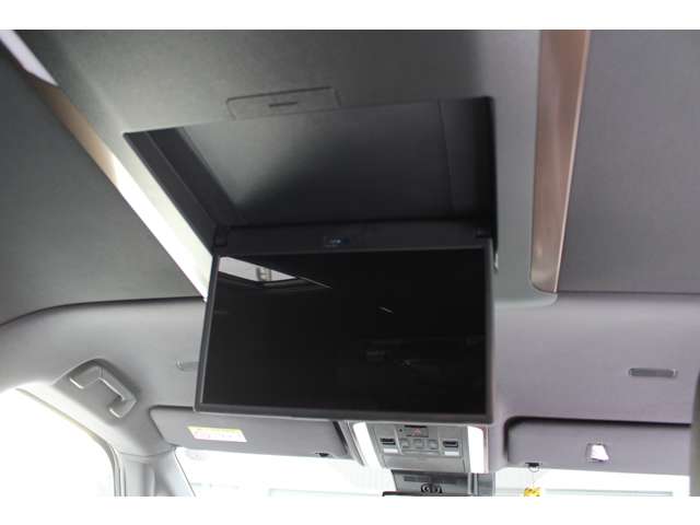 トヨタ アルファード　ハイブリッド ハイブリッド ２．５ Ｚ Ｅ－ＦＯＵＲ ４ＷＤ R6年 (北海道) 99