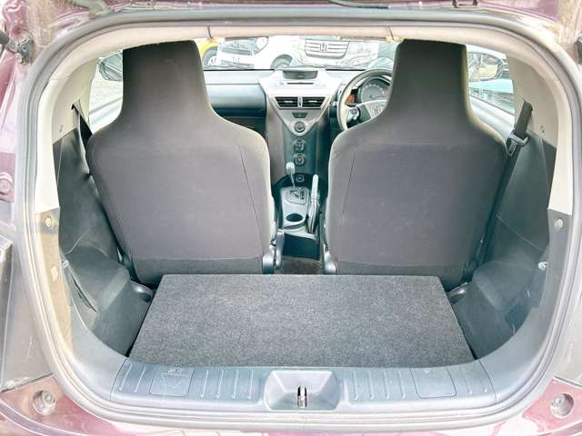 トヨタ ｉＱ １．０ １００Ｘ H22年 (九州・沖縄) 99