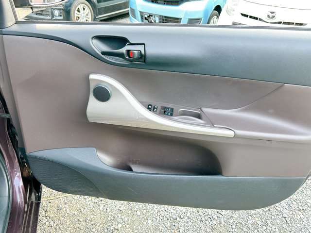 トヨタ ｉＱ １．０ １００Ｘ H22年 (九州・沖縄) 99