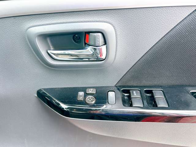 スズキ ワゴンＲ ６６０ スティングレー Ｘ H27年 (九州・沖縄) 99