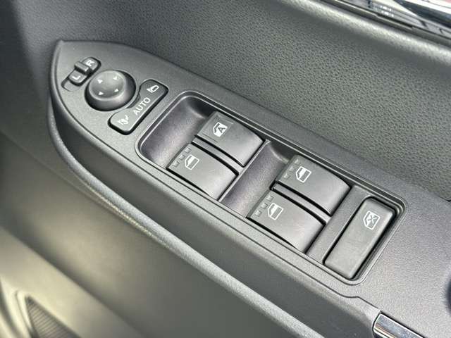 ダイハツ タント ６６０ カスタム ＲＳ R4年 (東海) 99