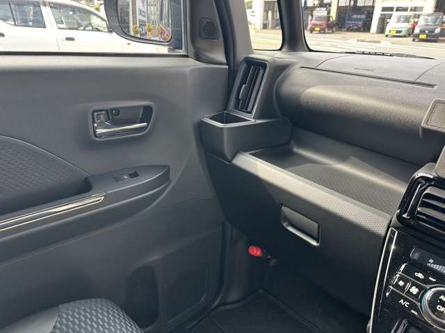 ダイハツ タント ６６０ カスタム ＲＳ R4年 (東海) 99