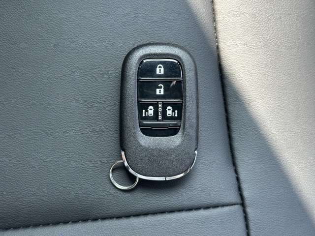 ホンダ Ｎ　ＢＯＸ カスタム ６６０ ターボ コーディネートスタイル モノトーン R7年 (東海) 99