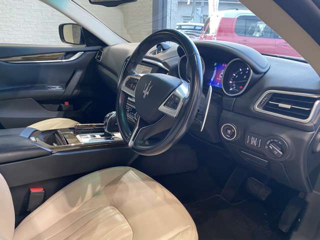 マセラティ ギブリ Ｓ H27年 (九州・沖縄) 99