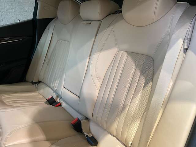 マセラティ ギブリ Ｓ H27年 (九州・沖縄) 99