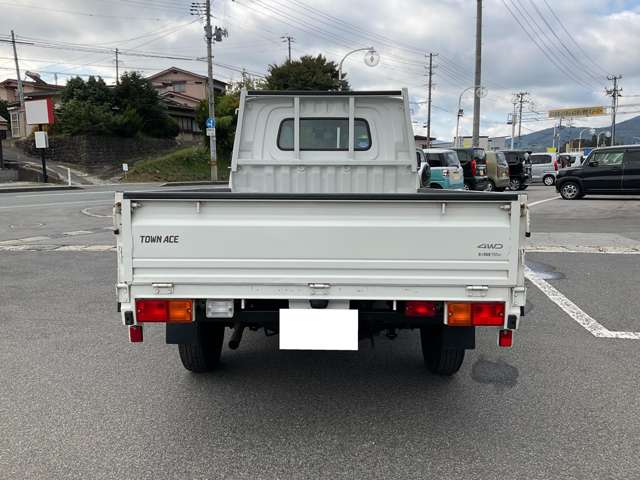 トヨタ タウンエーストラック １．５ ＤＸ Ｘエディション シングルジャストロー 三方開 ４ＷＤ H27年 (東北) 99