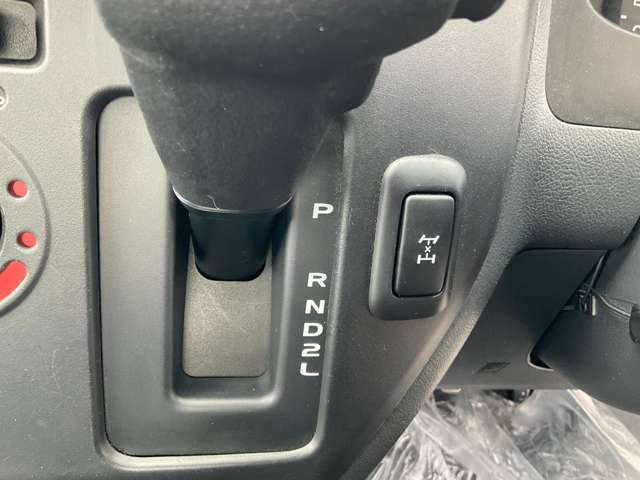 トヨタ タウンエーストラック １．５ ＤＸ Ｘエディション シングルジャストロー 三方開 ４ＷＤ H27年 (東北) 99