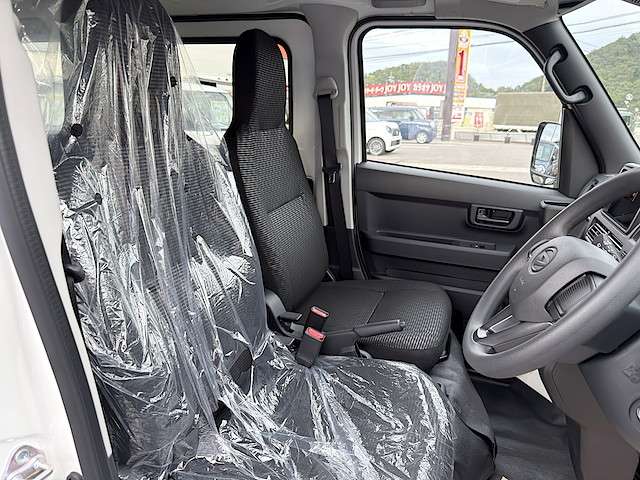 ダイハツ ハイゼットカーゴ ６６０ デラックス ４ＷＤ R7年 () 99