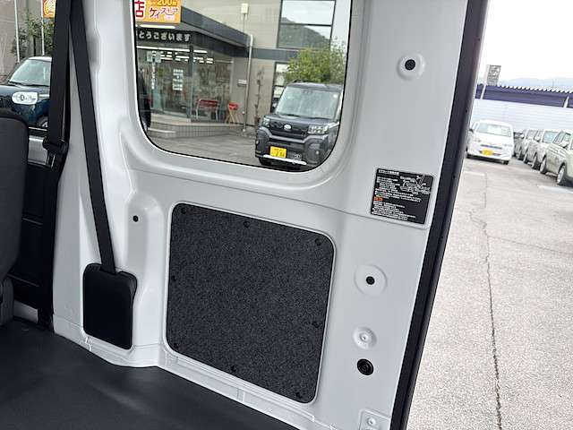 ダイハツ ハイゼットカーゴ ６６０ デラックス ４ＷＤ R7年 () 99