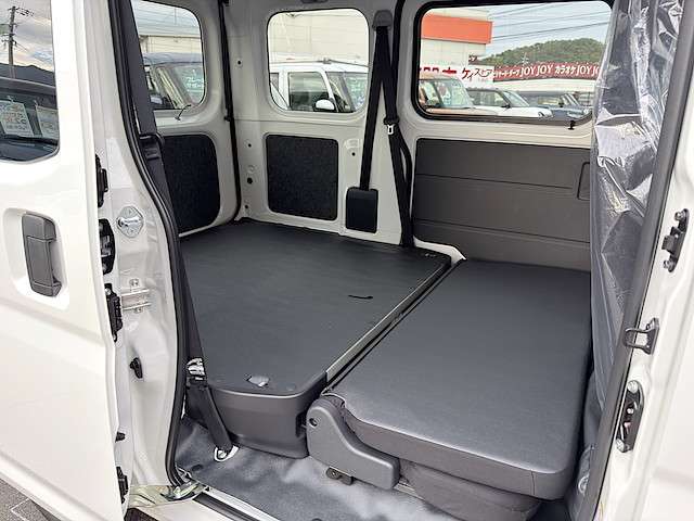 ダイハツ ハイゼットカーゴ ６６０ デラックス ４ＷＤ R7年 () 99