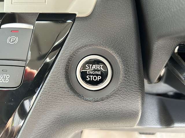 三菱 デリカ　ミニ ６６０ Ｔ プレミアム リミテッド エディション ４ＷＤ R7年 () 99