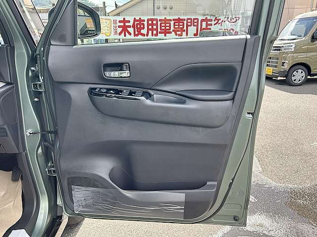 三菱 デリカ　ミニ ６６０ Ｔ プレミアム リミテッド エディション ４ＷＤ R7年 () 99