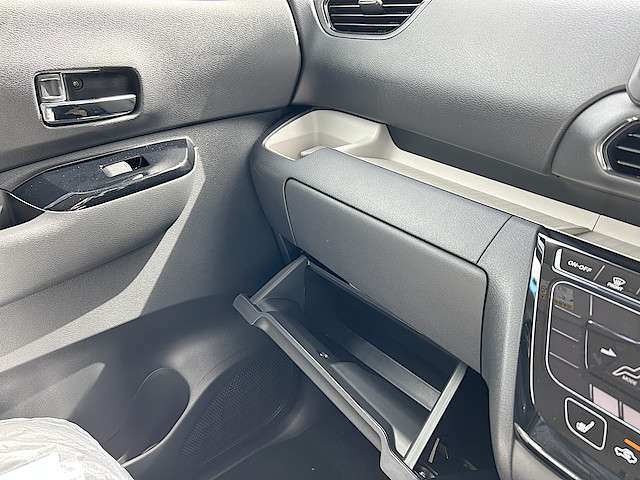 三菱 デリカ　ミニ ６６０ Ｔ プレミアム リミテッド エディション ４ＷＤ R7年 () 99