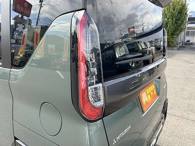 三菱 デリカ　ミニ ６６０ Ｔ プレミアム リミテッド エディション ４ＷＤ R7年 () 99