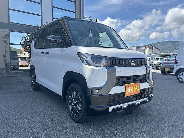 三菱 デリカ　ミニ ６６０ Ｔ プレミアム リミテッド エディション ４ＷＤ R7年 () 99