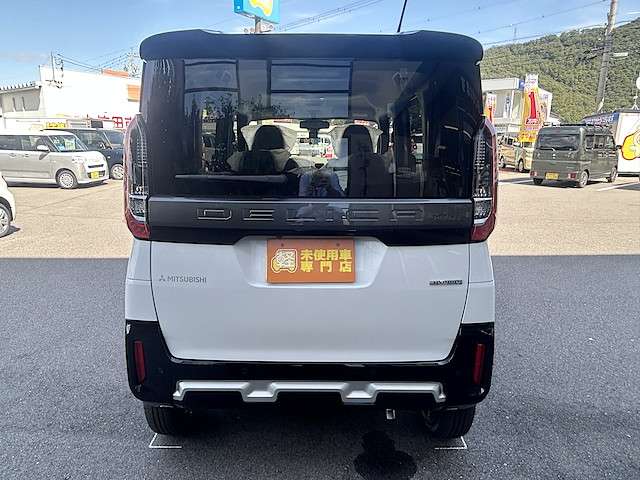 三菱 デリカ　ミニ ６６０ Ｔ プレミアム リミテッド エディション ４ＷＤ R7年 () 99