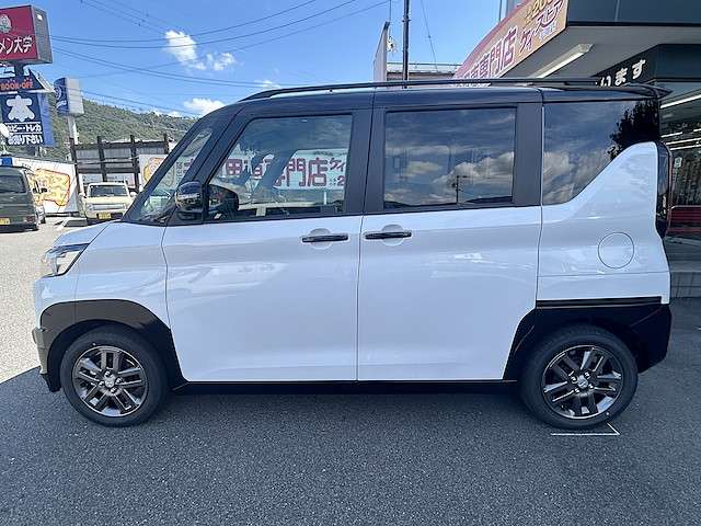 三菱 デリカ　ミニ ６６０ Ｔ プレミアム リミテッド エディション ４ＷＤ R7年 () 99