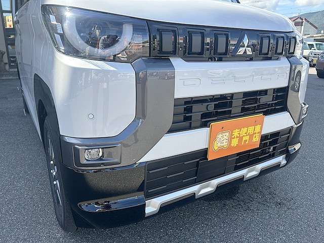 三菱 デリカ　ミニ ６６０ Ｔ プレミアム リミテッド エディション ４ＷＤ R7年 () 99