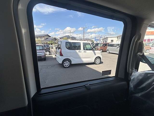 三菱 デリカ　ミニ ６６０ Ｔ プレミアム リミテッド エディション ４ＷＤ R7年 () 99