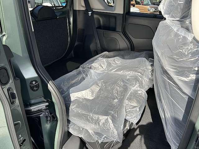 三菱 デリカ　ミニ ６６０ Ｔ プレミアム ４ＷＤ R7年 () 99