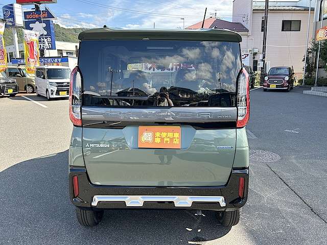 三菱 デリカ　ミニ ６６０ Ｔ プレミアム ４ＷＤ R7年 () 99