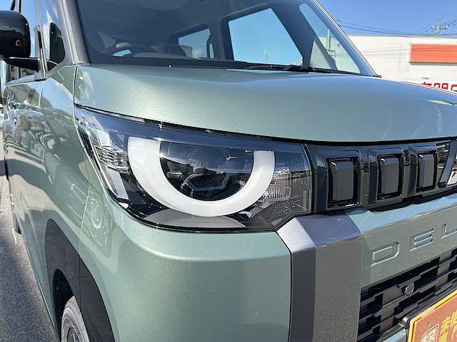 三菱 デリカ　ミニ ６６０ Ｔ プレミアム ４ＷＤ R7年 () 99