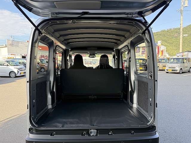 ダイハツ ハイゼットカーゴ ６６０ デラックス ４ＷＤ R7年 () 99