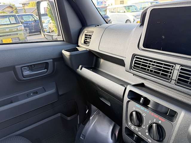 ダイハツ ハイゼットカーゴ ６６０ デラックス ４ＷＤ R7年 () 99