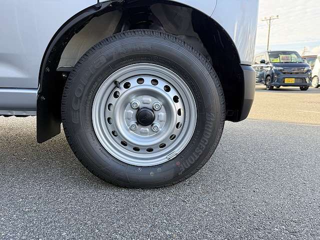 ダイハツ ハイゼットカーゴ ６６０ デラックス ４ＷＤ R7年 () 99