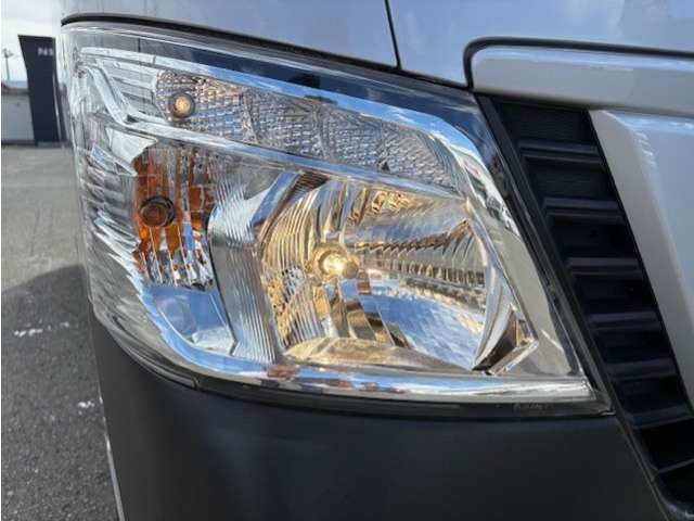 日産 ＮＶ３５０キャラバン ２．５ ＤＸ ロングボディ ディーゼルターボ ４ＷＤ R2年 (東北) 99