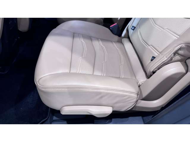 キャデラック ＸＴ６ プラチナム ４ＷＤ R3年 (関東) 99