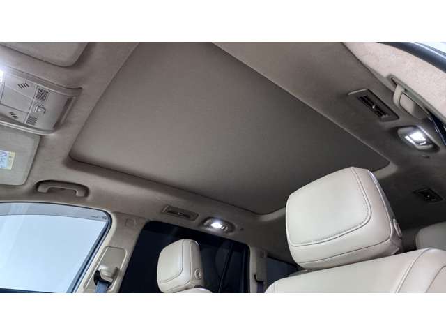 キャデラック ＸＴ６ プラチナム ４ＷＤ R3年 (関東) 99