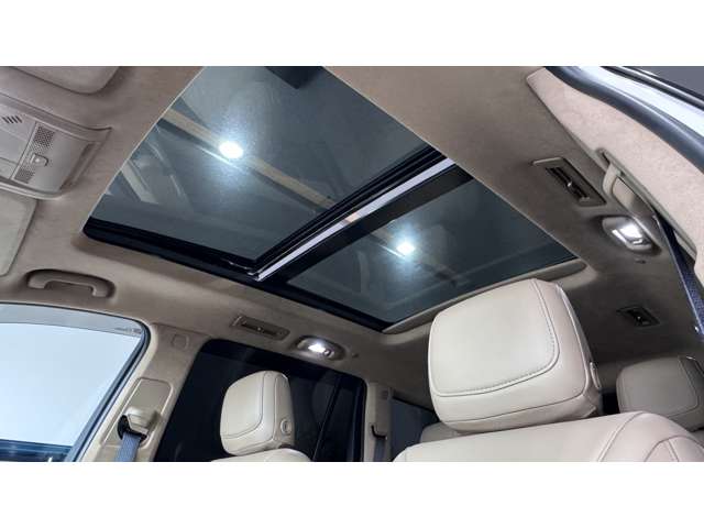 キャデラック ＸＴ６ プラチナム ４ＷＤ R3年 (関東) 99