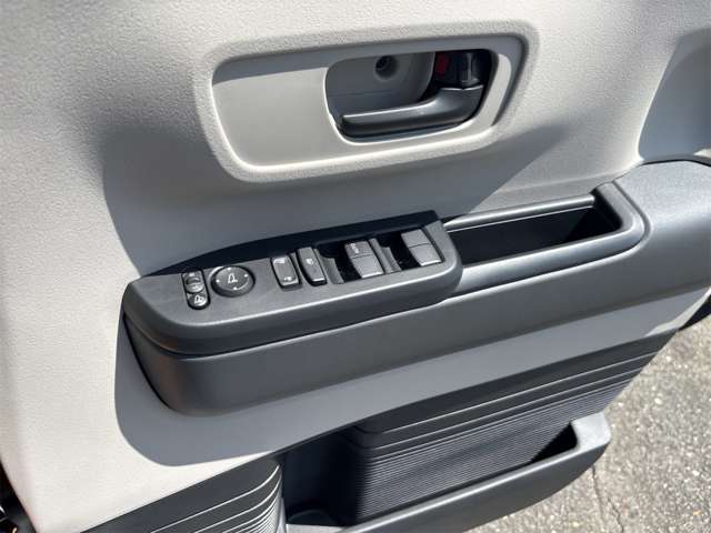 ホンダ Ｎ　ＢＯＸ ６６０ R7年 (近畿) 99