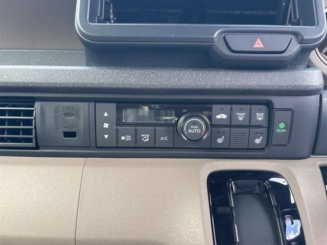 ホンダ Ｎ　ＢＯＸ ジョイ ６６０ ２トーン R7年 (近畿) 99